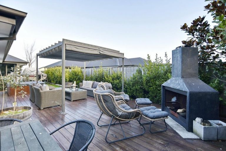 Photo of property in 7 Peter Place, Rangiora, 7400