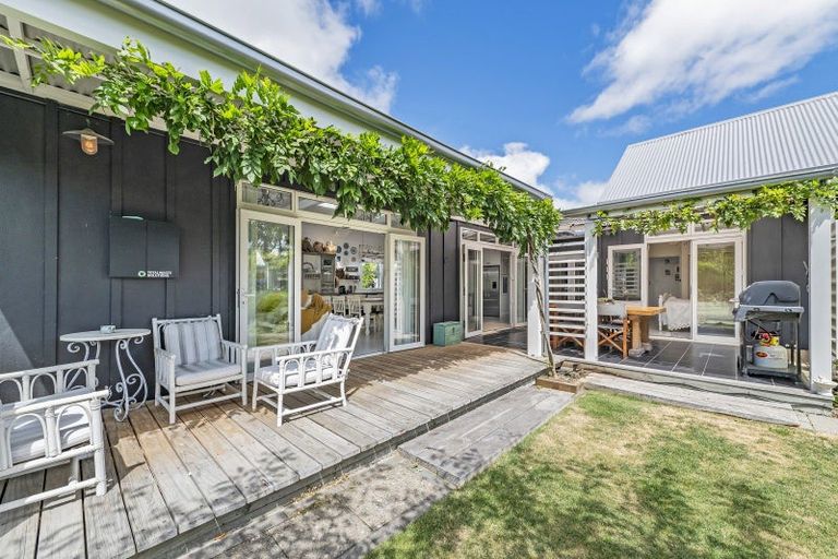 Photo of property in 18 Petticoat Lane, Doyleston, 7682