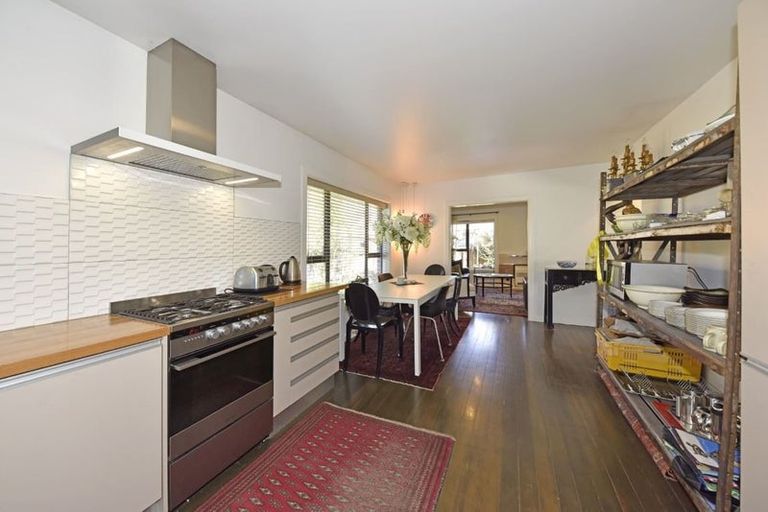 Photo of property in 1/183 Wairakei Road, Bryndwr, Christchurch, 8053