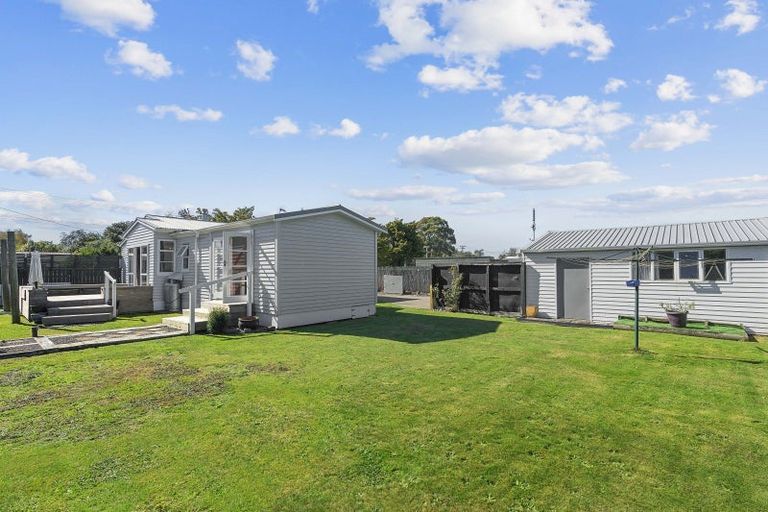 Photo of property in 4 Humphries Street, Greytown, 5712