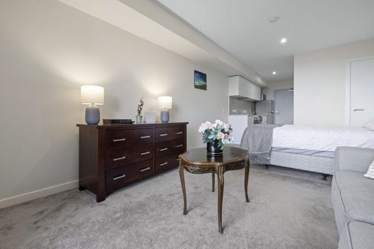 Photo of property in 209/8 Gray Avenue, Mangere East, Auckland, 2024