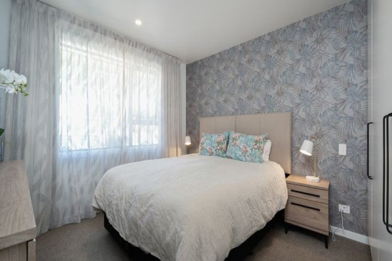 Photo of property in 163 Waikawa Road, Picton, 7220