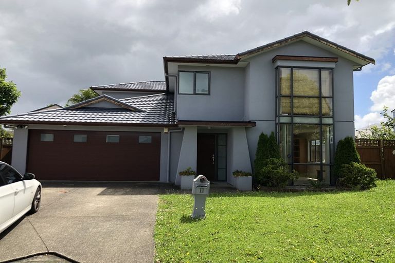 Photo of property in 11 Siena Place, Te Atatu Peninsula, Auckland, 0610