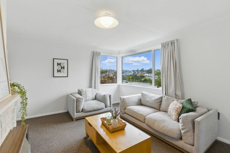 Photo of property in 96 Main Road, Titahi Bay, Porirua, 5022