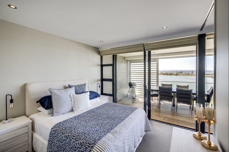 Photo of property in 502/7 Humber Street, Pandora, Napier, 4110