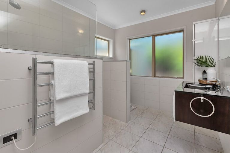 Photo of property in 16 De L'isle Lane, Maungatapere, Whangarei, 0179