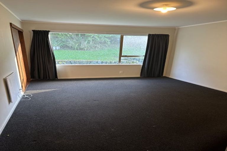 Photo of property in 48 Fyvie Avenue, Tawa, Wellington, 5028