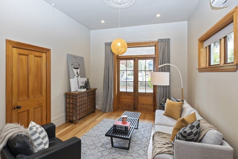 Photo of property in 32 Leitch Street, Somerfield, Christchurch, 8024