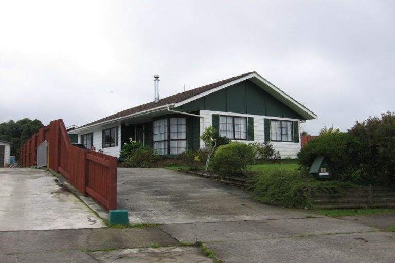 Photo of property in 16 Cargill Grove, Kelvin Grove, Palmerston North, 4414