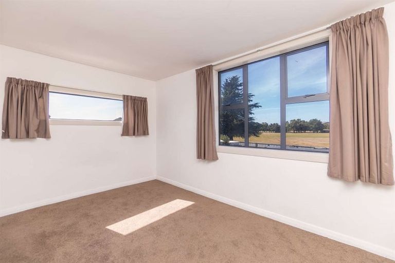 Photo of property in 195 Springs Road, Hornby, Christchurch, 8042