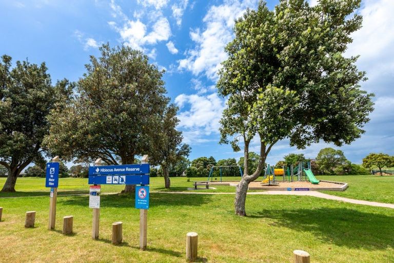 Photo of property in 19 Hibiscus Avenue, Mount Maunganui, 3116