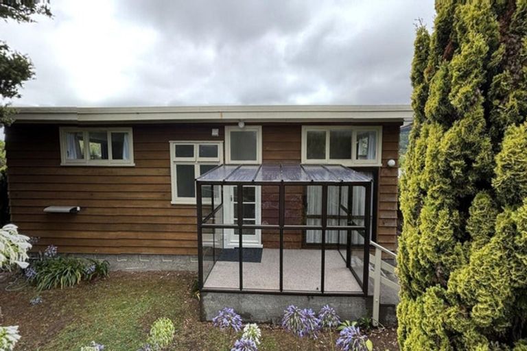 Photo of property in 65 Poplar Avenue, Raumati South, Paraparaumu, 5032