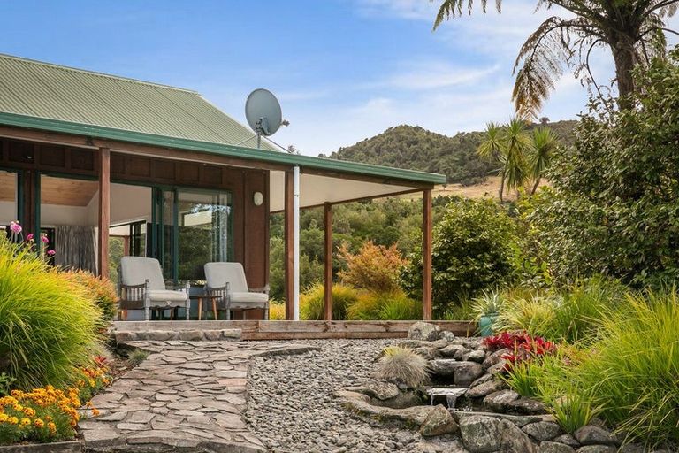 Photo of property in 360a Busby Road, Tahawai, Katikati, 3170