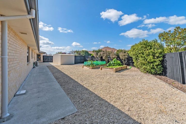 Photo of property in 15 Kingsley Place, Rolleston, 7614