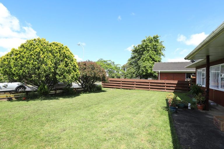 Photo of property in 10 Rothwell Place, Sunnyhills, Auckland, 2010