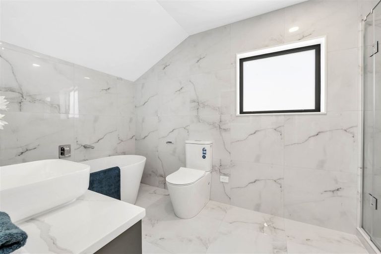 Photo of property in 18 Aklander Rise, Flat Bush, Auckland, 2019