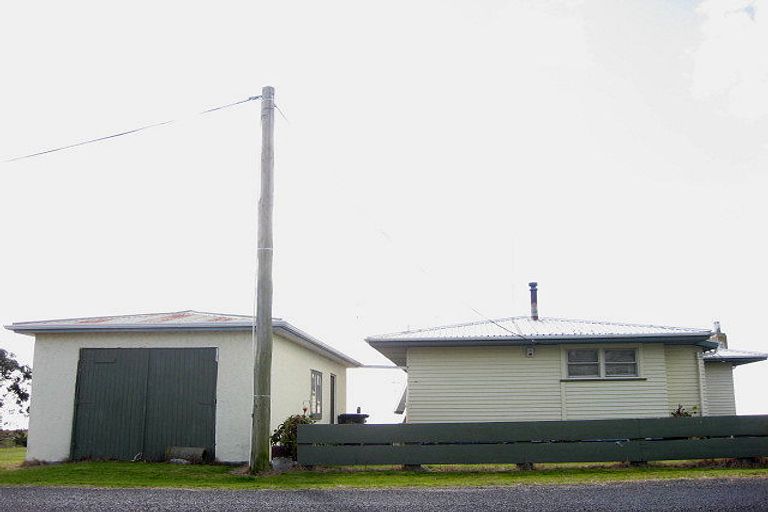 Photo of property in 2 Saint John Street, Matata, Whakatane, 3194