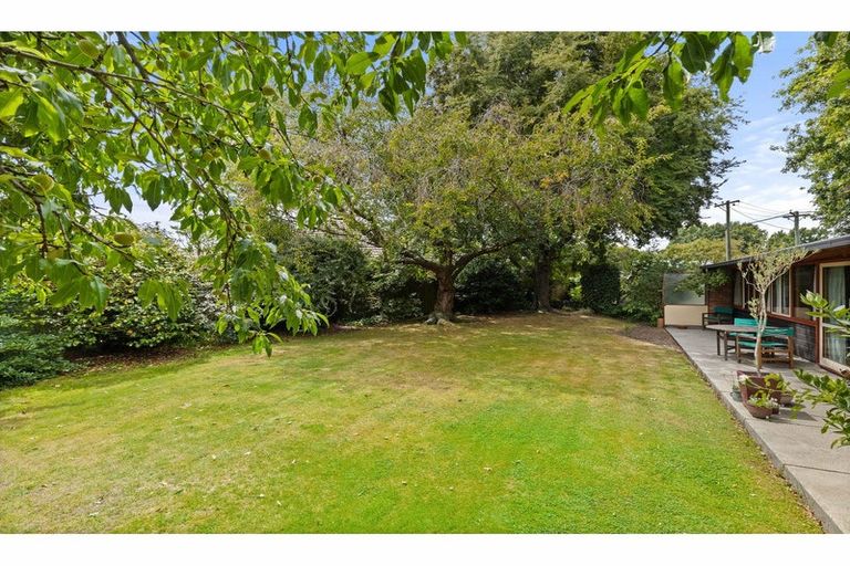 Photo of property in 1 Wayside Avenue, Burnside, Christchurch, 8053