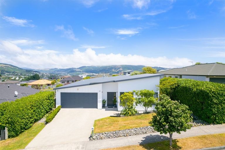 Photo of property in 119 Te Puia Drive, Aotea, Porirua, 5024