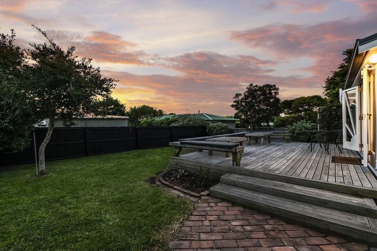 Photo of property in 79 Bridle Path Road, Heathcote Valley, Christchurch, 8022