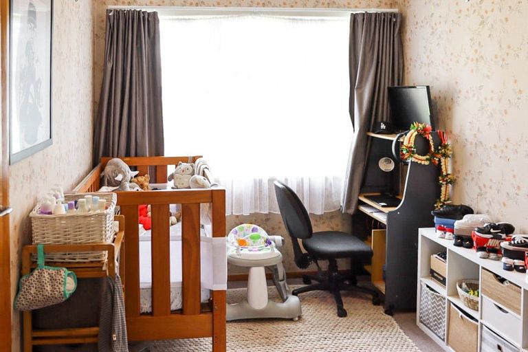 Photo of property in 11 Stanley Street, Dannevirke, 4930