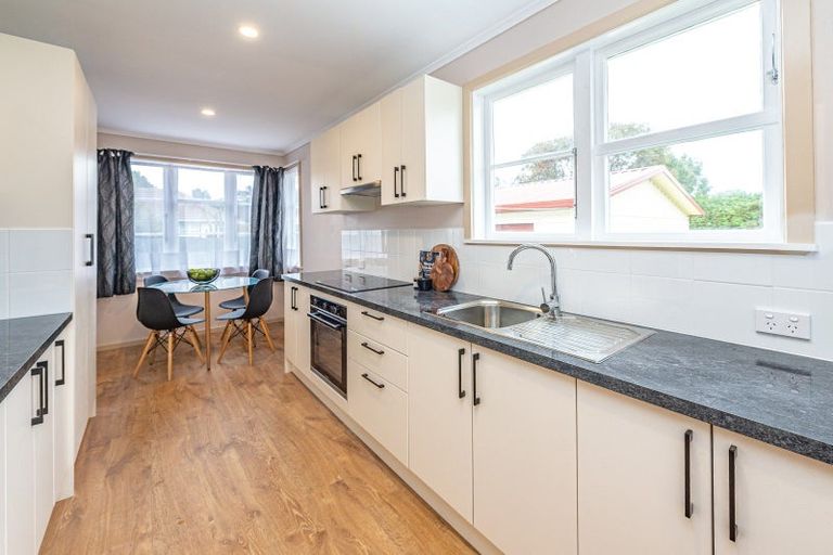 Photo of property in 60 Harper Street, Gonville, Whanganui, 4501