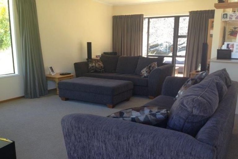 Photo of property in 5 Cresta Lane, Frankton, Queenstown, 9300