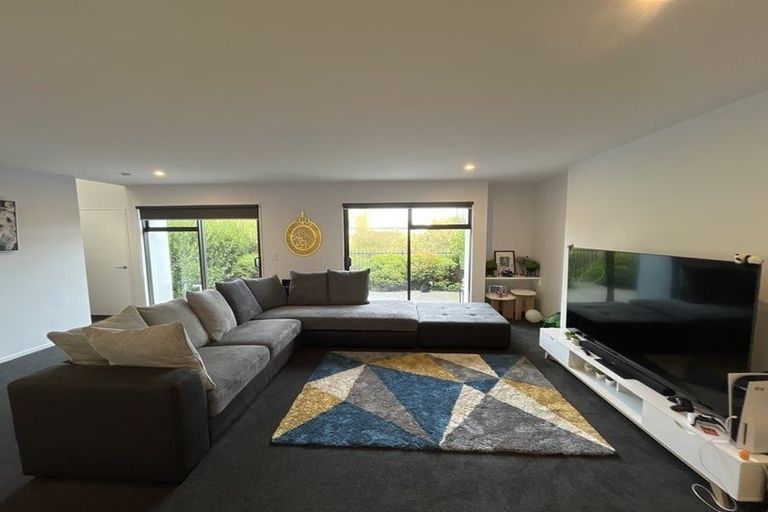 Photo of property in 5 Bellbird Lane, Marshland, Christchurch, 8083