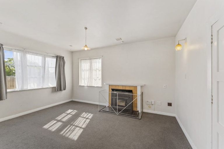 Photo of property in 118 Radley Street, Woolston, Christchurch, 8023