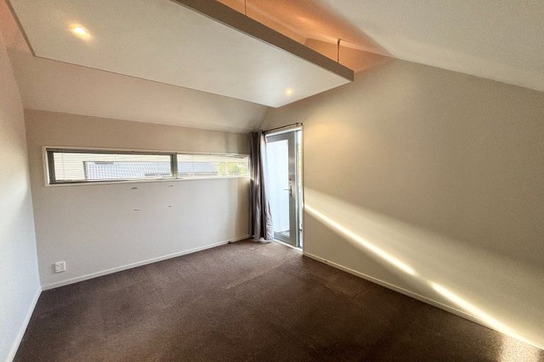 Photo of property in 30 Mayfair Street, Riccarton, Christchurch, 8011