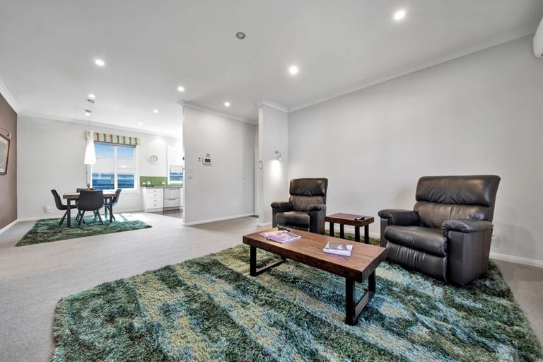 Photo of property in 30 Puriri Street, Hawera, 4610