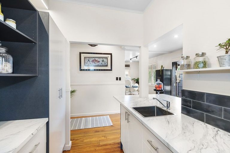 Photo of property in 16 Wilkinson Road, Ellerslie, Auckland, 1060