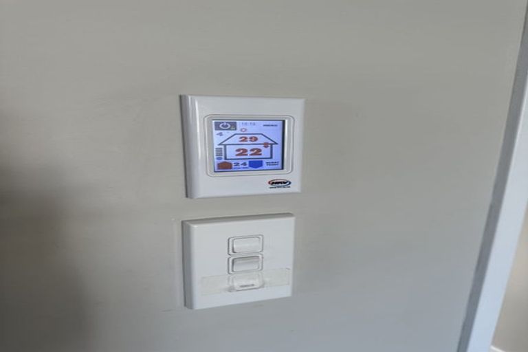 Photo of property in 206 Clark Road, Hobsonville, Auckland, 0616