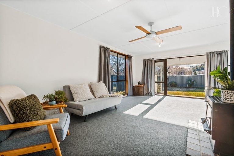 Photo of property in 100 Waenga Drive, Cromwell, 9310