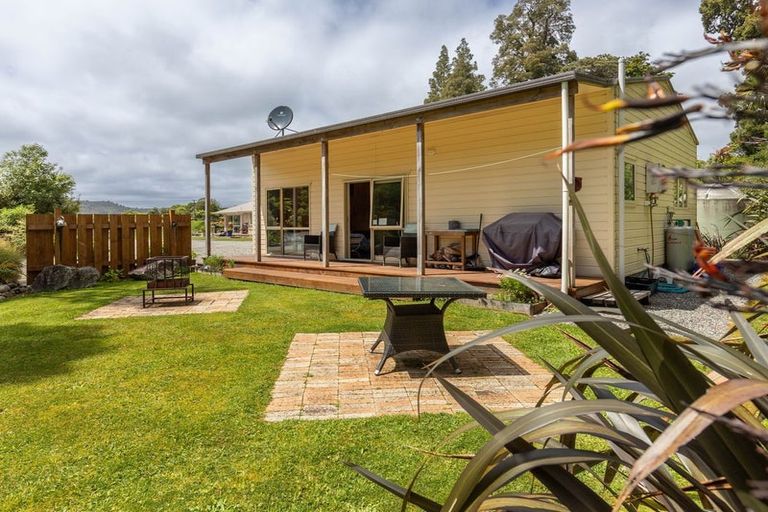 Photo of property in 233 Taramakau Highway, Kumara Junction, Kumara, 7875