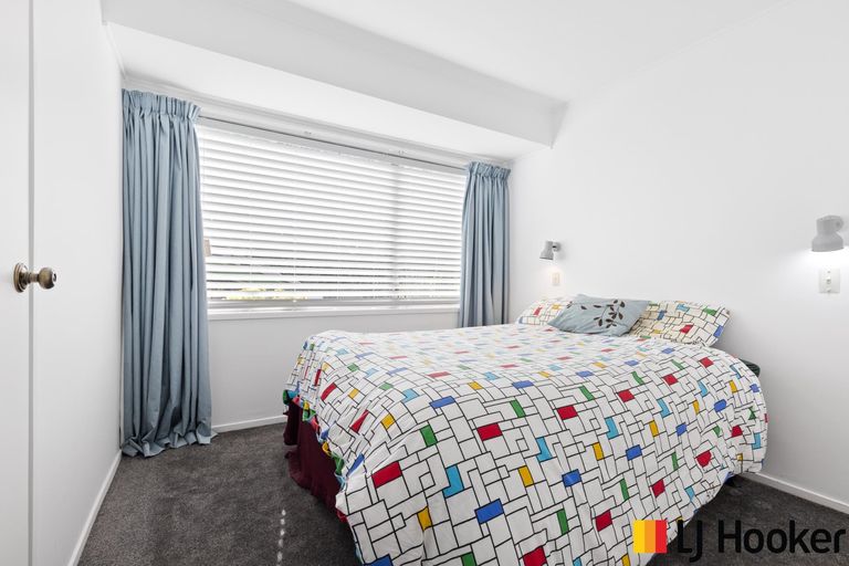 Photo of property in Glenbrook Beach Road, Glenbrook, 2681