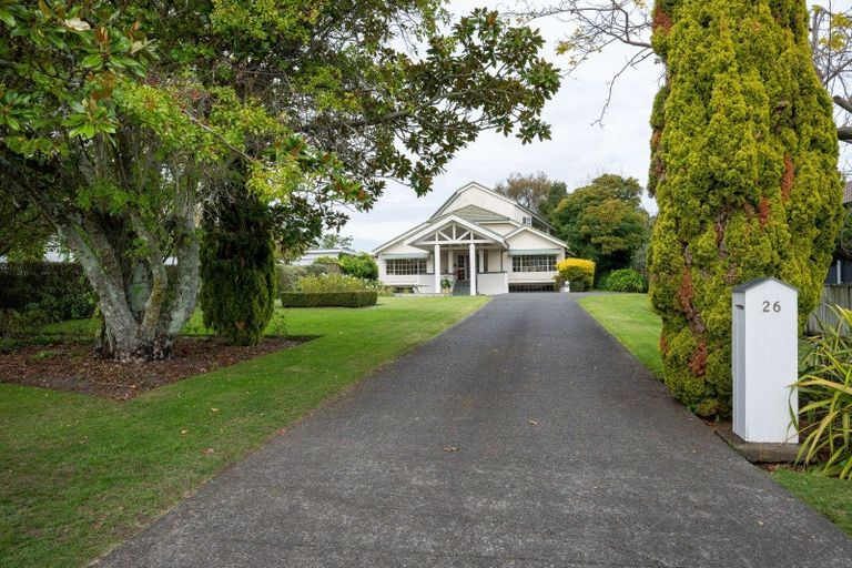 Photo of property in 26 Tauroa Road, Havelock North, 4130