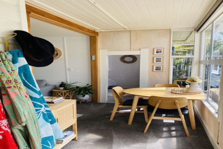 Photo of property in 18 Violet Street, Riverton/aparima, Riverton, 9822
