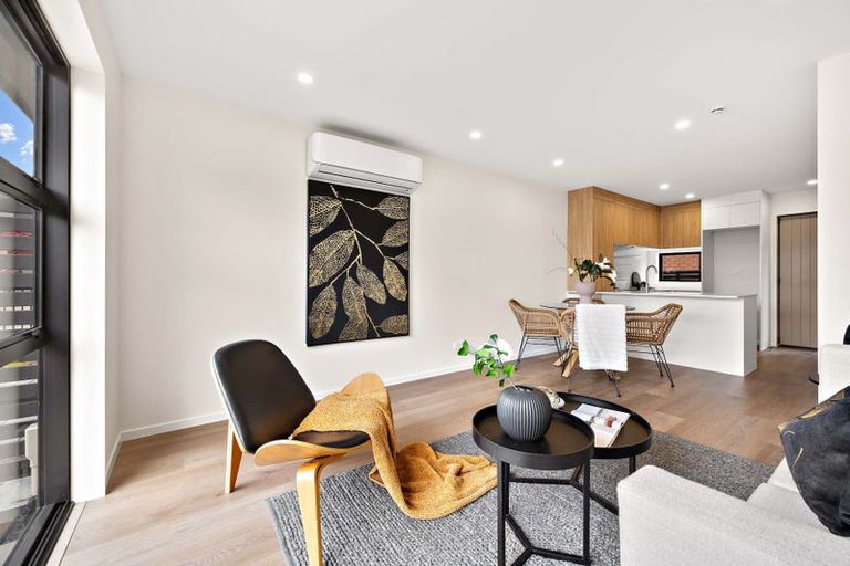 Photo of property in 57 Jabuka Street, Glen Eden, Auckland, 0602