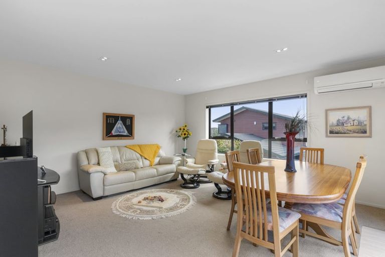 Photo of property in 1/7 Proteus Place, Half Moon Bay, Auckland, 2012