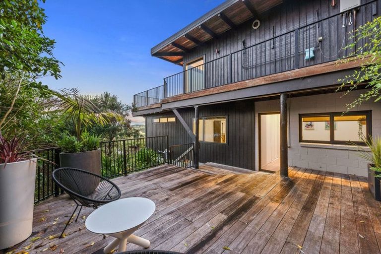 Photo of property in 175 Sandspit Road, Shelly Park, Auckland, 2014