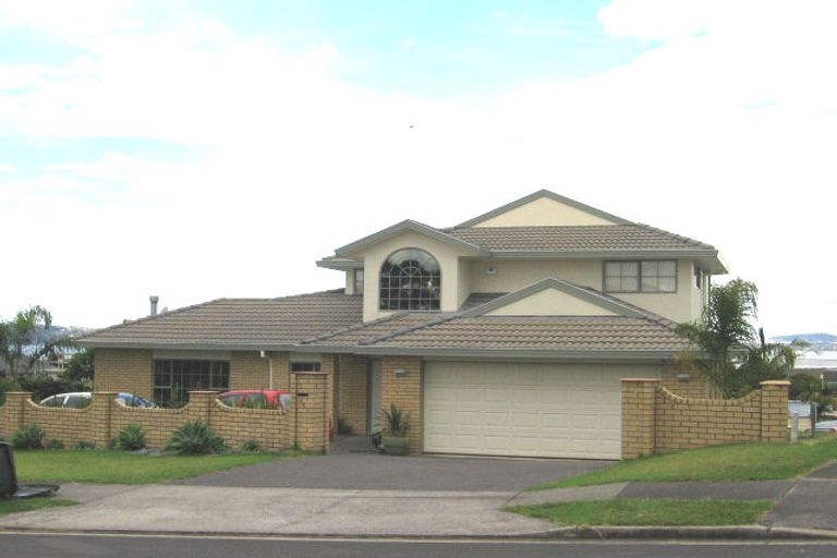 Photo of property in 45 Renoir Street, West Harbour, Auckland, 0618