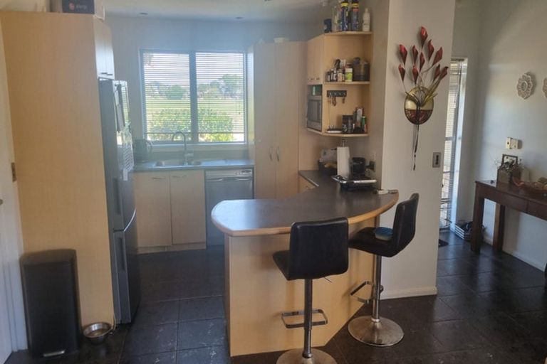 Photo of property in 562 Bower Avenue, Parklands, Christchurch, 8083