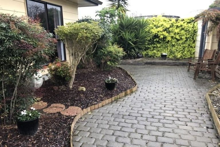 Photo of property in 40a Pencarrow Street, Highbury, Palmerston North, 4412