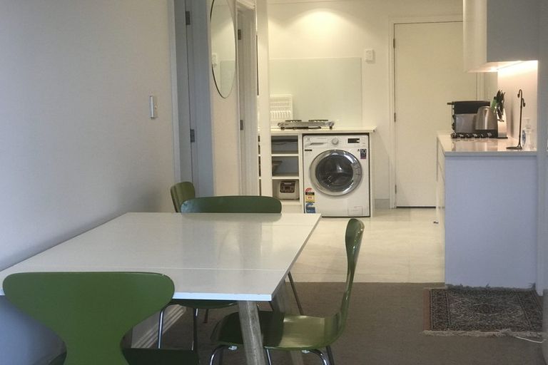 Photo of property in 23a Bournemouth Terrace, Murrays Bay, Auckland, 0630