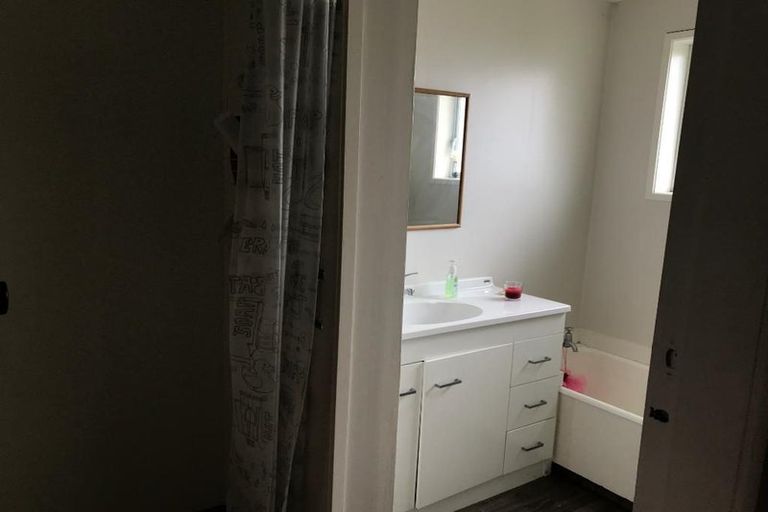 Photo of property in 16 Cullimore Street, Pukete, Hamilton, 3200