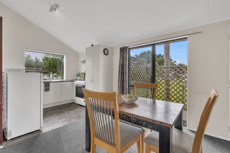 Photo of property in 16 Tamure Place, Ruakaka, 0116