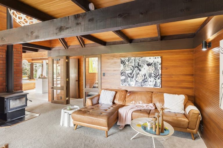 Photo of property in 28 Bengal Drive, Cashmere, Christchurch, 8022