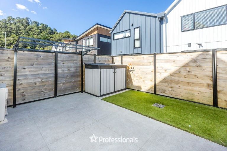 Photo of property in 18 Betty Boyes Street, Wallaceville, Upper Hutt, 5018