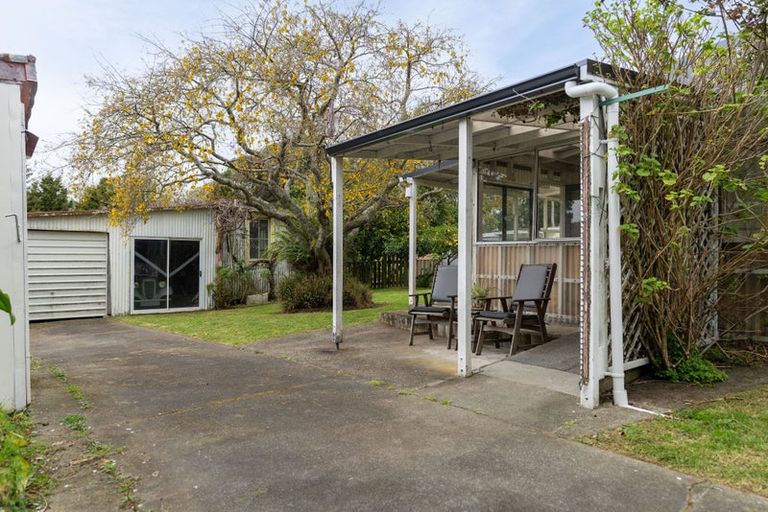 Photo of property in 34 Jervois Terrace, Ohau, Levin, 5570
